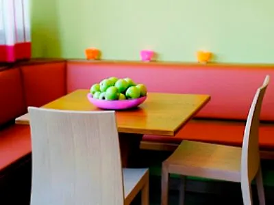 Business & Budget Tessin 2*