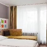 Business & Budget Tessin Münih