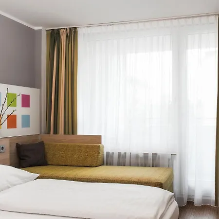 Business & Budget Tessin Hotel 2*
