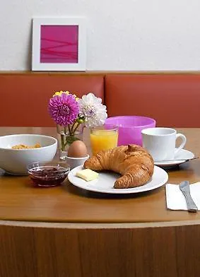 Business & Budget Tessin Отель
