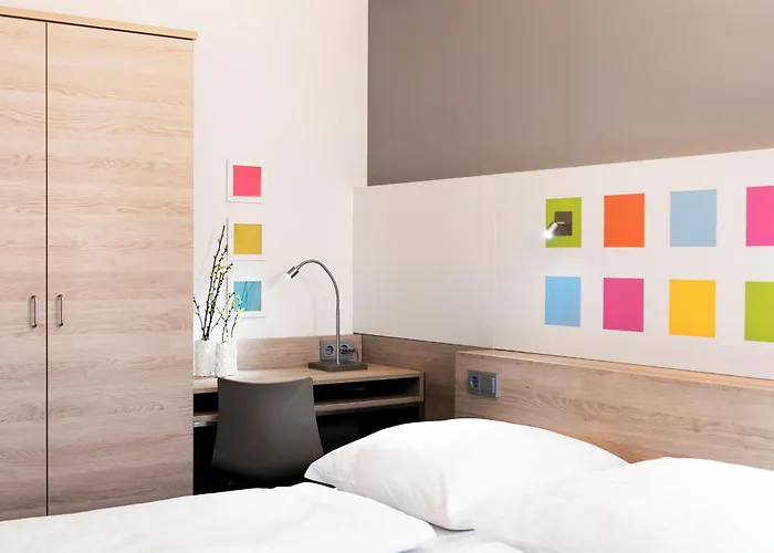 Business & Budget Tessin 2*